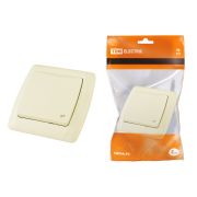 Розетка с крышкой 2П+З с защитными шторками 16А 250В IP44 сл. кость «Онега» TDM